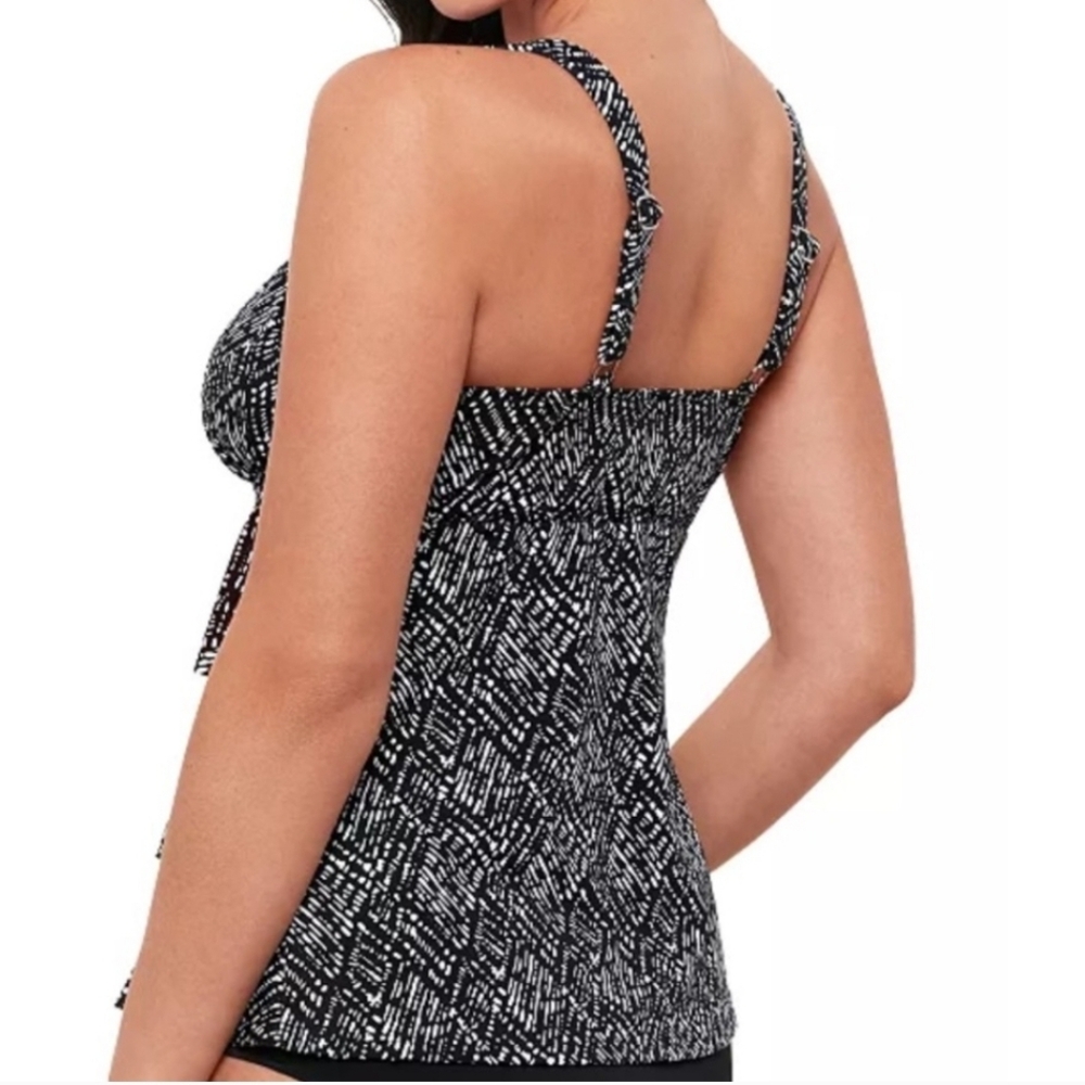 Swim Solutions Women's Printed Triple Tier Tankini Top NWT - Picture 2 of 3
